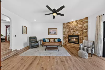 680 Ridgemark Dr, Hollister, CA 95023 - Photo 31