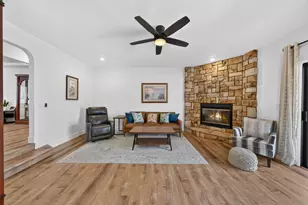 680 Ridgemark Dr, Hollister, CA 95023 - Photo 31