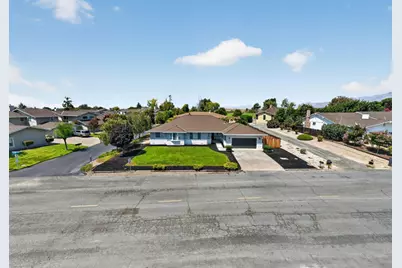680 Ridgemark Dr, Hollister, CA 95023 - Photo 83