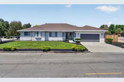 680 Ridgemark Dr, Hollister, CA 95023 - Photo 1