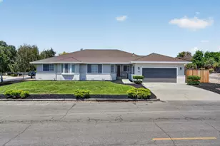 680 Ridgemark Dr, Hollister, CA 95023 - Photo 1