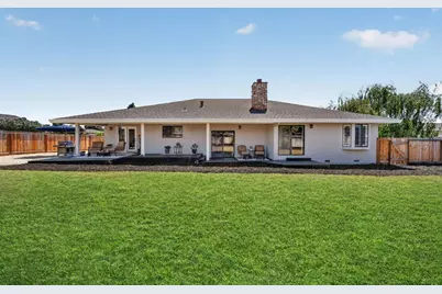 680 Ridgemark Dr, Hollister, CA 95023 - Photo 63