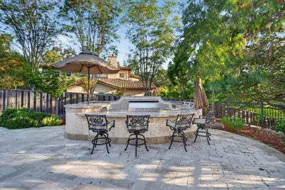 15301 Robin Anne Ln, Monte Sereno, CA 95030 - Photo 33