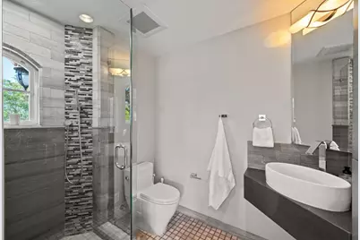 15301 Robin Anne Ln, Monte Sereno, CA 95030 - Photo 25