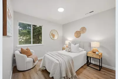 1371 Peregrine Dr, Gilroy, CA 95020 - Photo 23