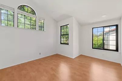 1971 W Middlefield Rd 10, Mountain View, CA 94043 - Photo 15