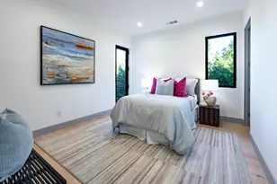 1127 Hillslope Pl, Los Altos, CA 94024 - Photo 19