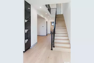 1127 Hillslope Pl, Los Altos, CA 94024 - Photo 31