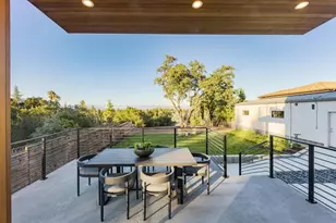 1127 Hillslope Pl, Los Altos, CA 94024 - Photo 35