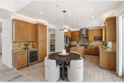 7042 Windward Ct, San Jose, CA 95135 - Photo 19