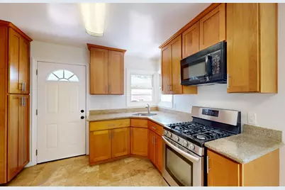 1112 Bay Rd, East Palo Alto, CA 94303 - Photo 7