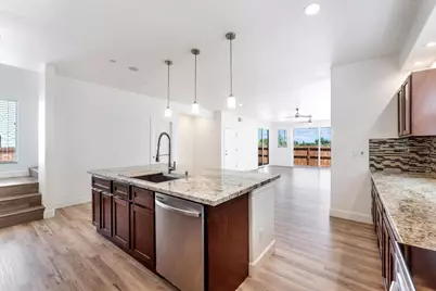 445 Cecelio Way, Tracy, CA 95376 - Photo 11