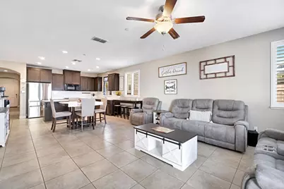 1596 Manzanita Way, Los Banos, CA 93635 - Photo 15