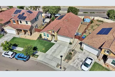 1596 Manzanita Way, Los Banos, CA 93635 - Photo 35