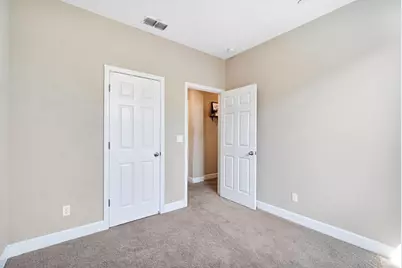 1596 Manzanita Way, Los Banos, CA 93635 - Photo 21