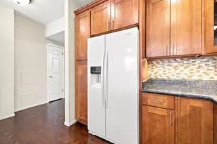 951 S 12th St 302, San Jose, CA 95112 - Photo 7
