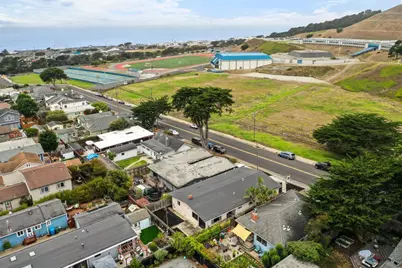 380 Paloma Ave, Pacifica, CA 94044 - Photo 37