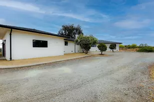 1667 Santa Ana Rd, Hollister, CA 95023 - Photo 3