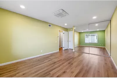 42 Muirfield Ct, San Jose, CA 95116 - Photo 13