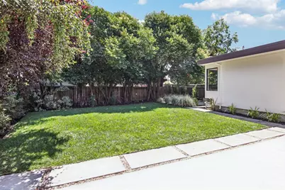 2280 Saint Francis Dr, Palo Alto, CA 94303 - Photo 71