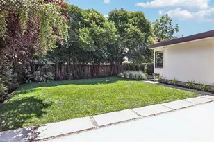 2280 St Francis Dr, Palo Alto, CA 94303 - Photo 71