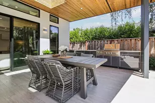 2280 St Francis Dr, Palo Alto, CA 94303 - Photo 21