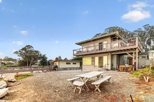 22800 E Cliff Dr, Santa Cruz, CA 95062 - Photo 37