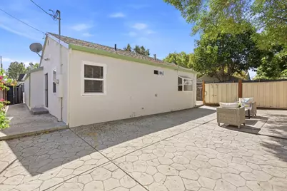 1001 Obrien Ct, San Jose, CA 95126 - Photo 33