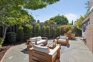 2071 Cecelia Way, Mountain View, CA 94040 - Photo 17