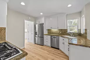 2320 Mazzaglia Ave, San Jose, CA 95125 - Photo 9