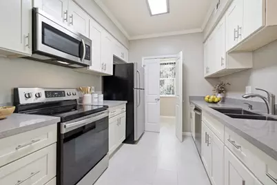 1982 W Bayshore Rd 336, East Palo Alto, CA 94303 - Photo 9