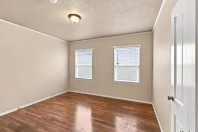 301 Lorimer St, Salinas, CA 93901 - Photo 5