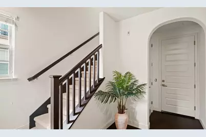Minaret Ave, Mountain View, CA 94043 - Photo 7