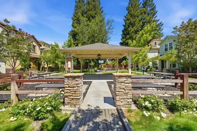 Minaret Ave, Mountain View, CA 94043 - Photo 67