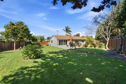16 Clarence Ct, East Palo Alto, CA 94303 - Photo 37