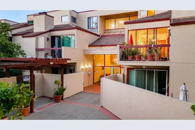 25912 Hayward Blvd 215, Hayward, CA 94542 - Photo 1