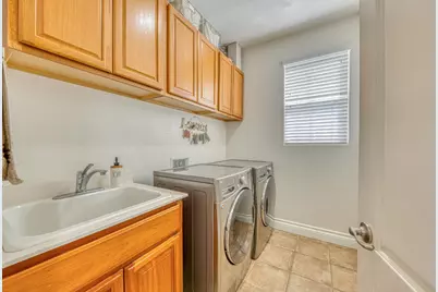1120 Pueblo Ct, Gilroy, CA 95020 - Photo 31