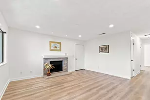 5699 Makati Cir B, San Jose, CA 95123 - Photo 9