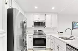 5699 Makati Cir B, San Jose, CA 95123 - Photo 7