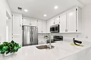 5699 Makati Cir B, San Jose, CA 95123 - Photo 11