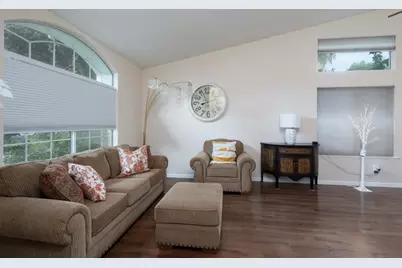 2671 Dennis Ave, Clovis, CA 93611 - Photo 7
