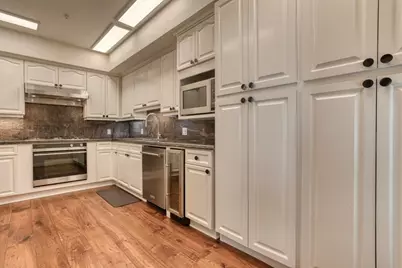 153 N San Mateo Dr 201, San Mateo, CA 94401 - Photo 11