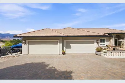 323 Taryn Ct, Hollister, CA 95023 - Photo 7