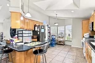 60 Wilson Way 18, Milpitas, CA 95035 - Photo 9