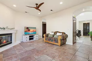 18120 Jaguar Ct, Tarzana, CA 91335 - Photo 7