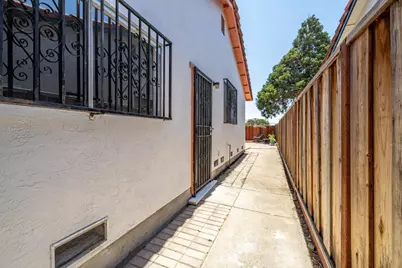 3284 Faith Ct, San Jose, CA 95127 - Photo 35