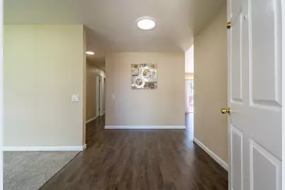 3284 Faith Ct, San Jose, CA 95127 - Photo 7