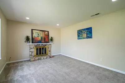 3284 Faith Ct, San Jose, CA 95127 - Photo 11