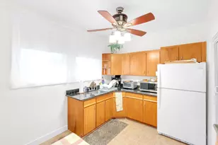 1460 Chestnut St, San Francisco, CA 94123 - Photo 11