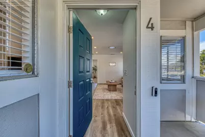 1889 Cherokee Dr 4, Salinas, CA 93906 - Photo 5